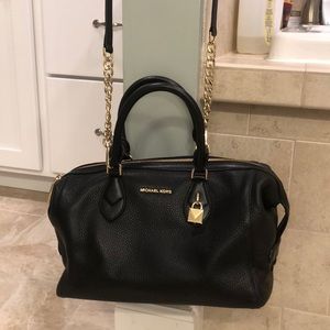 Black Michael kors handbag